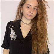 Offro lezioni private per studenti di scuole elementari, medie e superiori di lingua inglese.